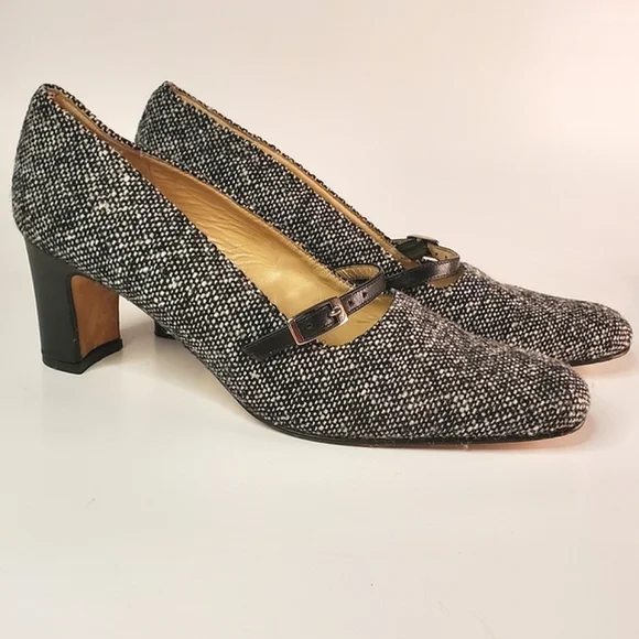 Tweed Vintage Talbots Office Heels with Buckled Leather Band - Picture 12 of 15